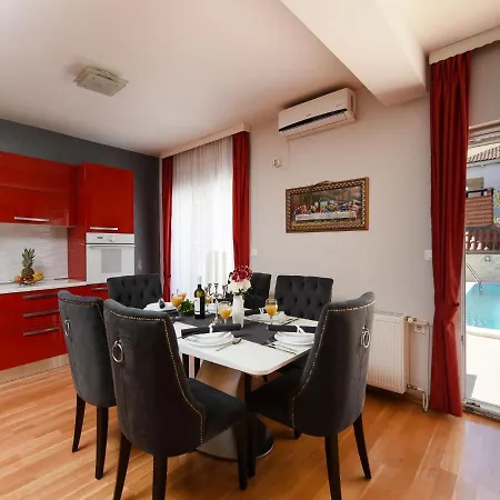 Jure By Interhome *