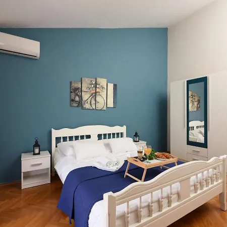 Jure By Interhome Hébergement de vacances *
