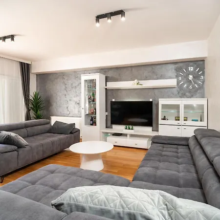 Jure By Interhome * Bokanjac