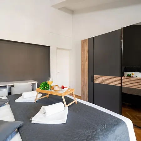 Jure By Interhome Bokanjac